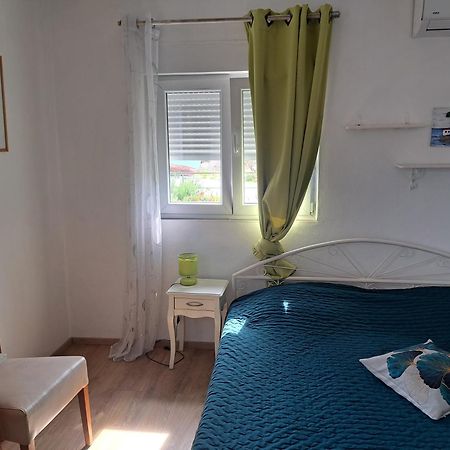 Smjestaj Latica Hotel Vela Luka Bagian luar foto