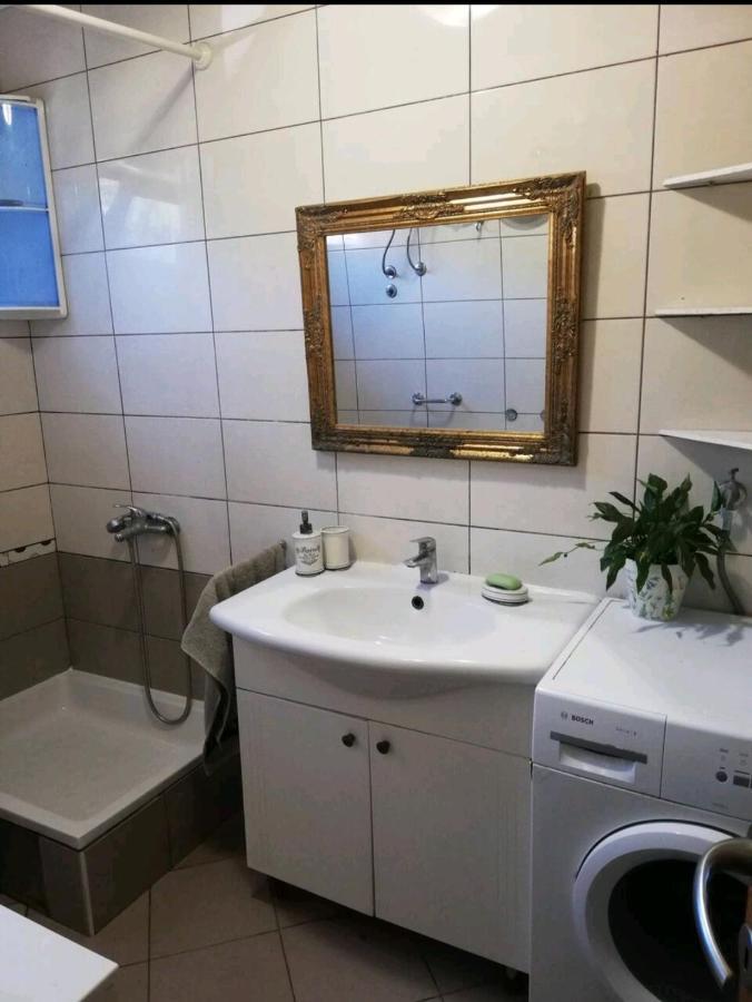 Smjestaj Latica Hotel Vela Luka Bagian luar foto